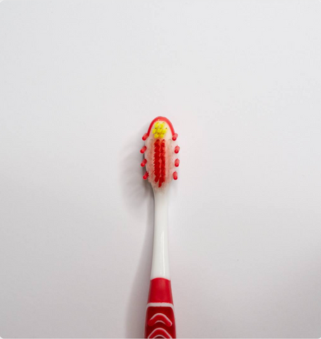 BROSSE À DENTS EXTRA CLEAN - SOIES MOYENNES (ROUGE-BLANC) CHOGAN