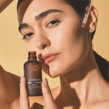 "Anwendung von ULTRA OIL™ 50 ml im Gesicht und auf den Haaren"